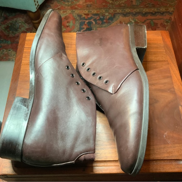 Easy Spirit "Bootalinos" 9B - lace up brown leather ankle boot. Comfy - Picture 6 of 14